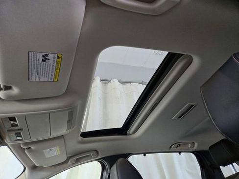 Certified 2025 MAZDA CX-90 3.3 Turbo w/ Preferred Package image 6