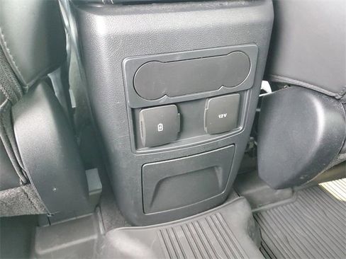 Certified 2023 Ford Explorer XLT w/ Equipment Group 202A image 28