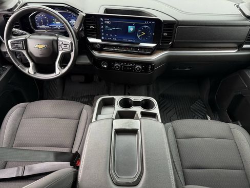 Used 2023 Chevrolet Silverado 1500 LT w/ Work Truck Package AWD/4WD image 10