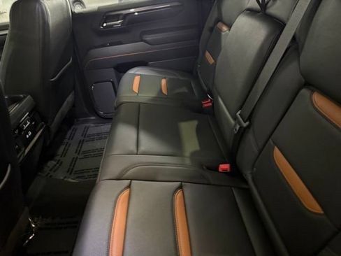 Used 2024 GMC Sierra 1500 AT4 w/ AT4 Premium Package AWD/4WD image 31