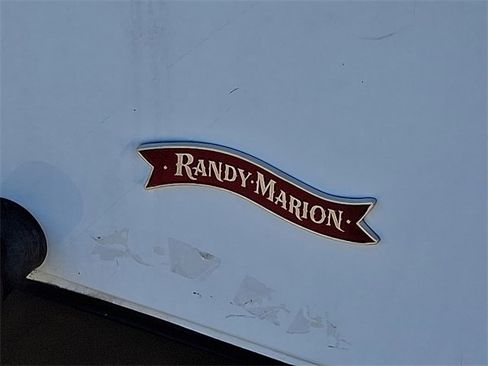 Used 2022 Ford E-350 and Econoline 350 Super Duty w/ Power Windows & Locks Group image 19