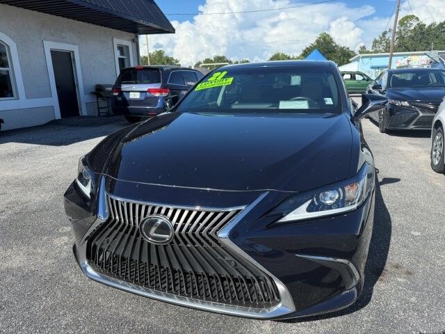 Used 2021 Lexus ES 350 w/ Premium Package FWD image 2