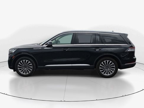 Used 2023 Lincoln Aviator AWD w/ Premium Package image 6