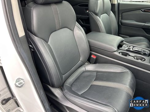 Used 2025 Honda Pilot Touring image 61