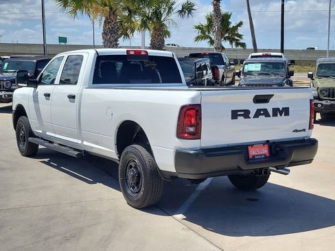 New 2026 RAM 2500 Tradesman AWD/4WD image 12