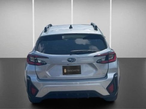Used 2024 Subaru Crosstrek 2.5i Limited AWD/4WD image 11