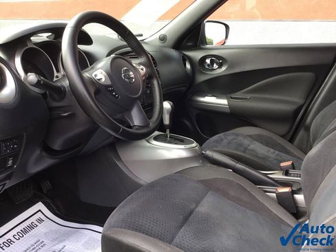 Used 2017 Nissan Juke SV image 20