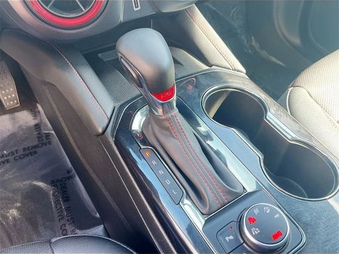 Used 2024 Chevrolet Blazer RS w/ Enhanced Convenience Package image 17