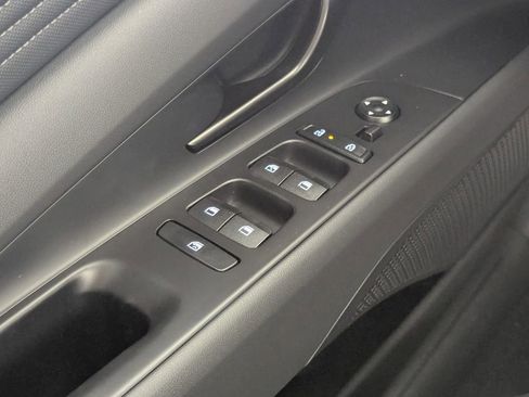 New 2026 Hyundai Elantra Sport image 15