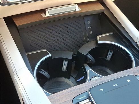 New 2025 Mercedes-Benz GLS 450 4MATIC image 21