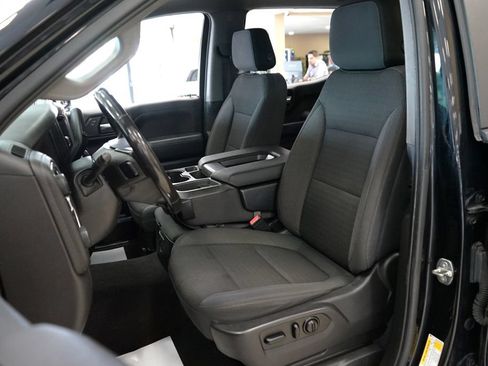 Used 2020 Chevrolet Silverado 1500 LT w/ All-Star Edition AWD/4WD image 2