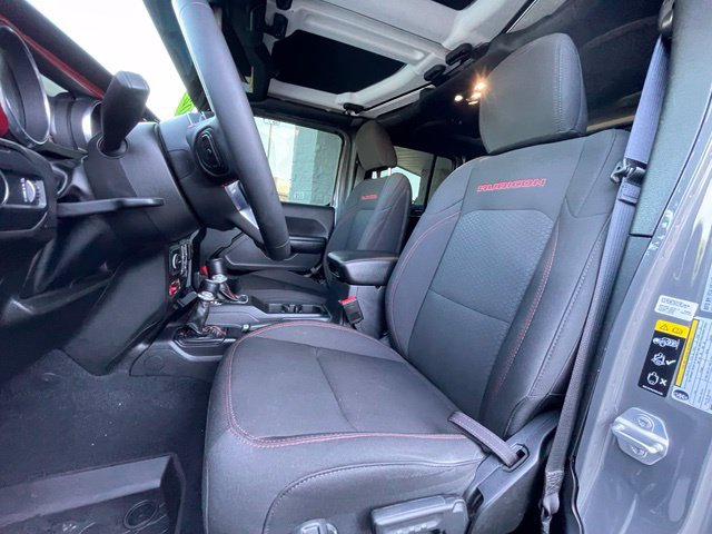 Used 2023 Jeep Wrangler Unlimited Rubicon AWD/4WD image 30