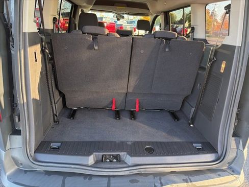 Used 2018 Ford Transit Connect XL image 25