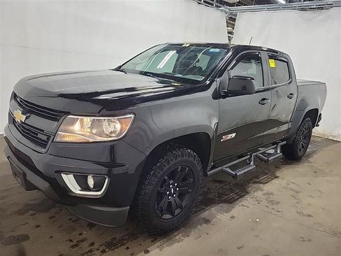 Used 2017 Chevrolet Colorado Z71 w/ Z71 Midnight Edition AWD/4WD image 1