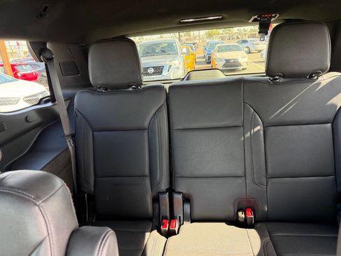 Used 2022 Chevrolet Tahoe LT w/ Luxury Package image 25