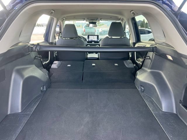 Certified 2024 Toyota RAV4 XLE AWD/4WD image 46