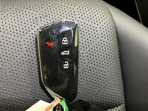 Used 2021 Volkswagen ID.4 Pro S w/ Gradient Package AWD/4WD image 20