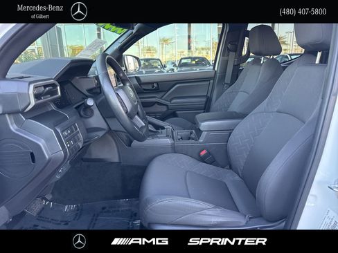 Used 2025 Toyota Tacoma SR image 7