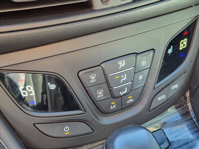 Used 2017 Buick Envision Essence FWD image 15