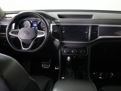 Used 2021 Volkswagen Atlas SE w/ Panoramic Sunroof Package AWD/4WD image 32