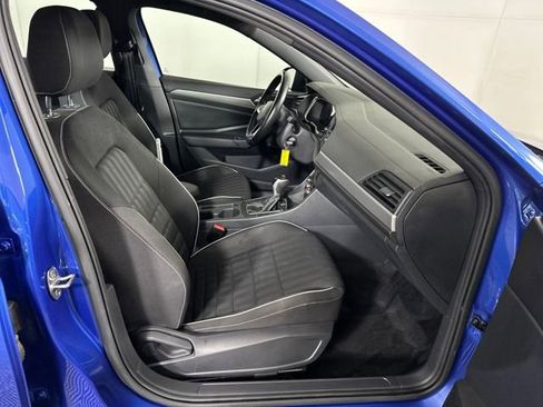 Used 2023 Volkswagen Jetta Sport image 29