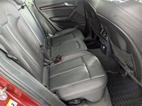 Used 2018 Audi Q5 2.0T Premium Plus w/ Premium Plus Package image 32