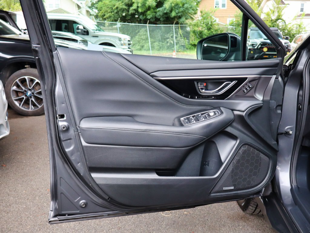 Used 2023 Subaru Outback Touring XT AWD/4WD image 54