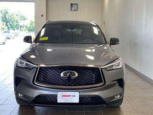 Used 2021 INFINITI QX50 Luxe w/ Appearance Package AWD/4WD image 3