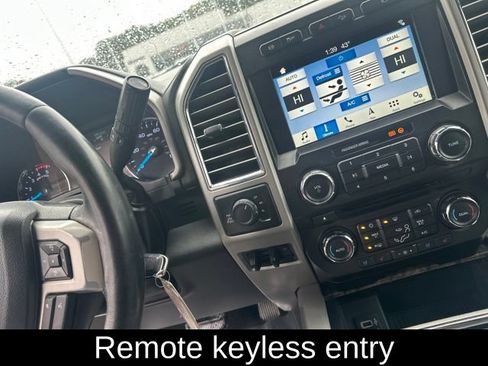 Used 2017 Ford F250 Lariat w/ Lariat Value Package AWD/4WD image 16