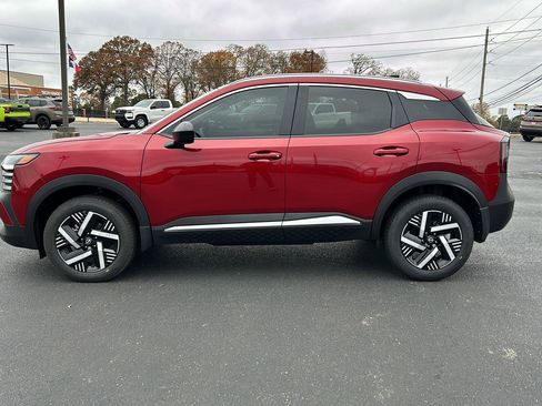 New 2026 Nissan Kicks SV w/ Charging Package image 3