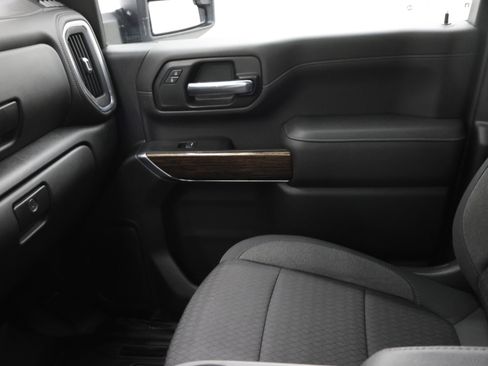 Used 2023 GMC Sierra 2500 SLE w/ SLE Convenience Package AWD/4WD image 14
