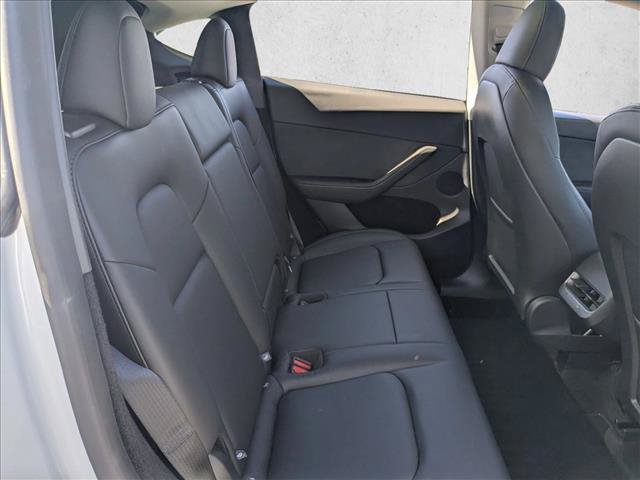 Used 2025 Tesla Model Y Performance AWD/4WD image 16