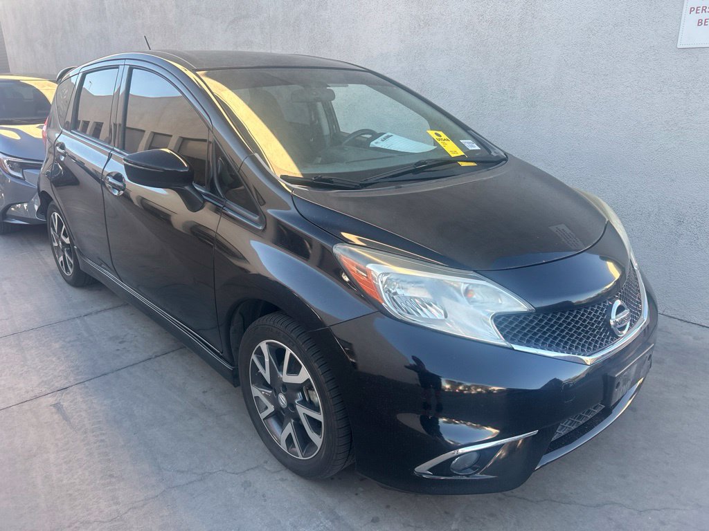 Used 2015 Nissan Versa Note SR FWD image 2