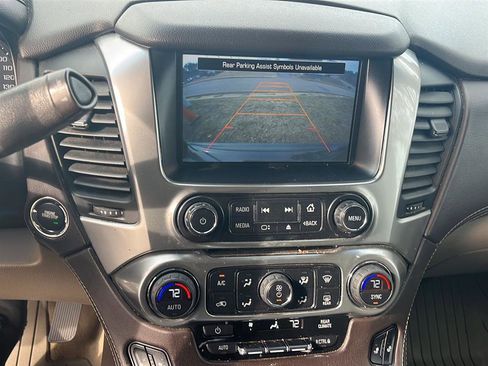 Used 2015 Chevrolet Suburban LT w/ Luxury Package image 15