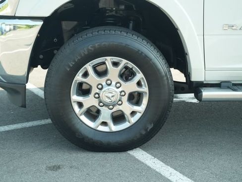 Used 2021 RAM 3500 Laramie w/ Cold Weather Group AWD/4WD image 11