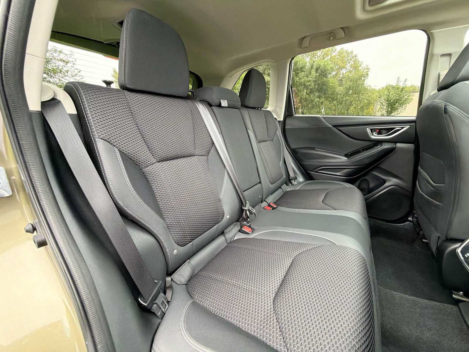 Used 2024 Subaru Forester Premium AWD/4WD image 18