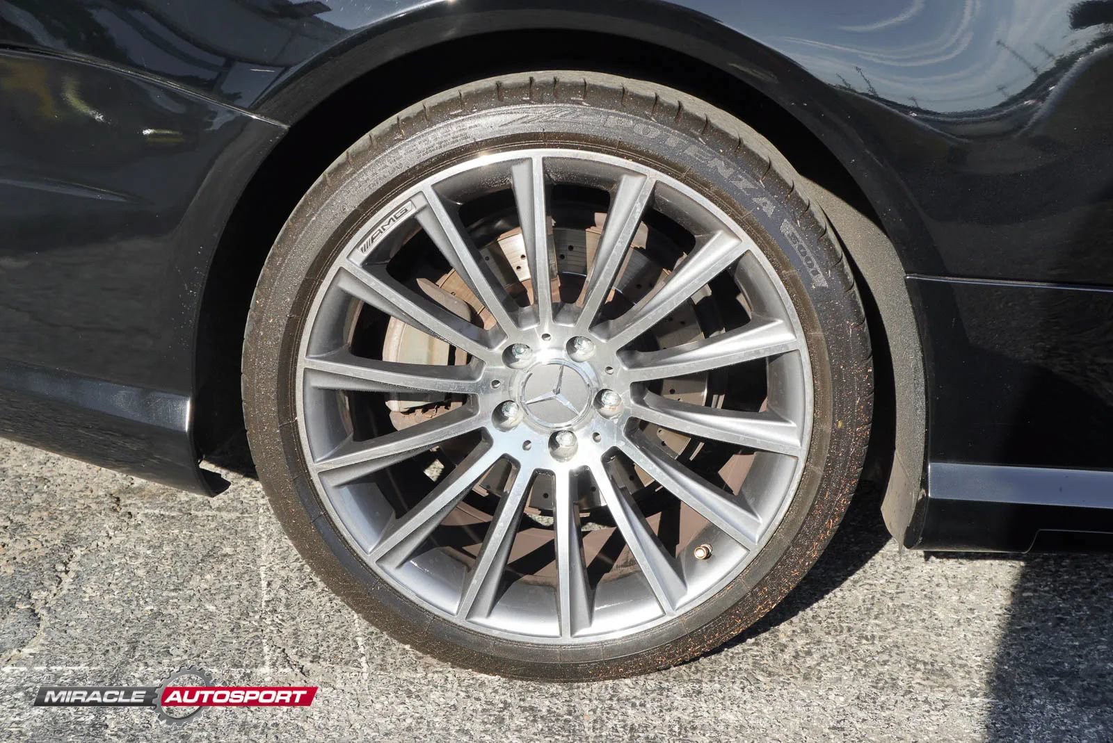 Used 2014 Mercedes-Benz SL 550 image 11
