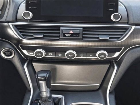 Used 2019 Honda Accord Sport image 14