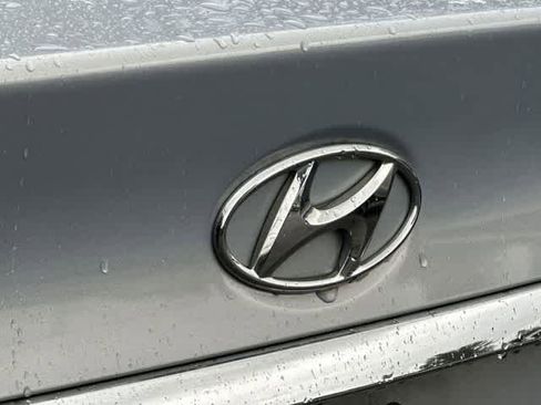 Used 2012 Hyundai Sonata Limited w/ Navigation Pkg FWD image 17