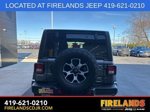 Used 2022 Jeep Wrangler Unlimited Rubicon w/ Cold Weather Group image 8