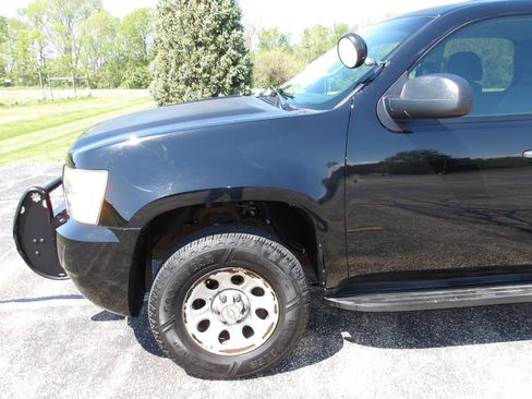 Used 2014 Chevrolet Tahoe 4WD w/ Skid Plate Package image 26