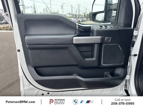Used 2021 Ford F350 Platinum w/ Tremor Off-Road Package image 13