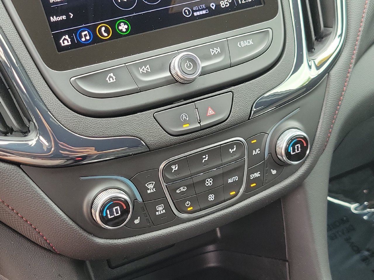 Certified 2024 Chevrolet Equinox RS FWD image 27