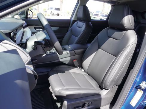 Used 2025 Nissan Murano SL AWD/4WD image 14