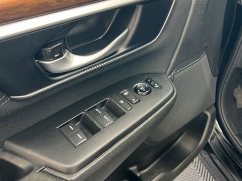 Used 2021 Honda CR-V EX image 12