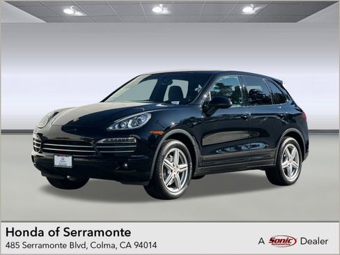 Used 2014 Porsche Cayenne Platinum Edition image 1