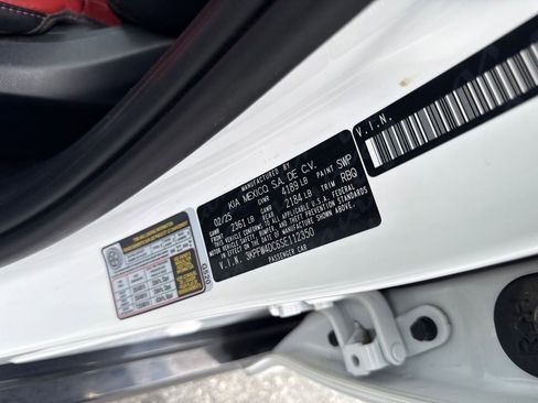 Used 2025 Kia K4 GT-Line Turbo FWD image 38