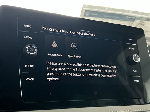 New 2026 Volkswagen Taos SE image 24