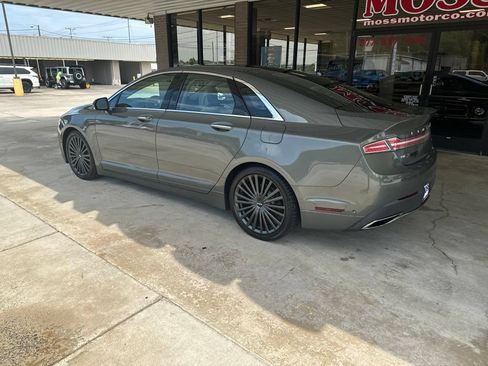 Used 2017 Lincoln MKZ Reserve w/ Technology Package AWD/4WD image 6