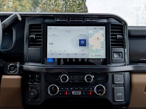 Used 2023 Ford F350 Lariat w/ FX4 Off-Road Package image 16